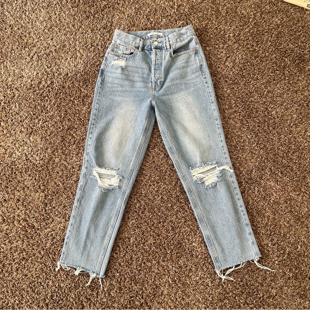 PacSun Light Blue High Rise Distressed Women’s Jeans‎